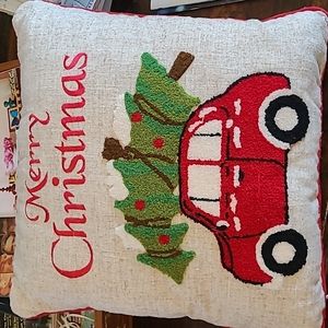 GUC Merry Christmas Pillow & Cover